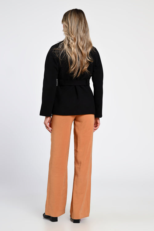 Jachetă neagră elegantă Irina Natalee