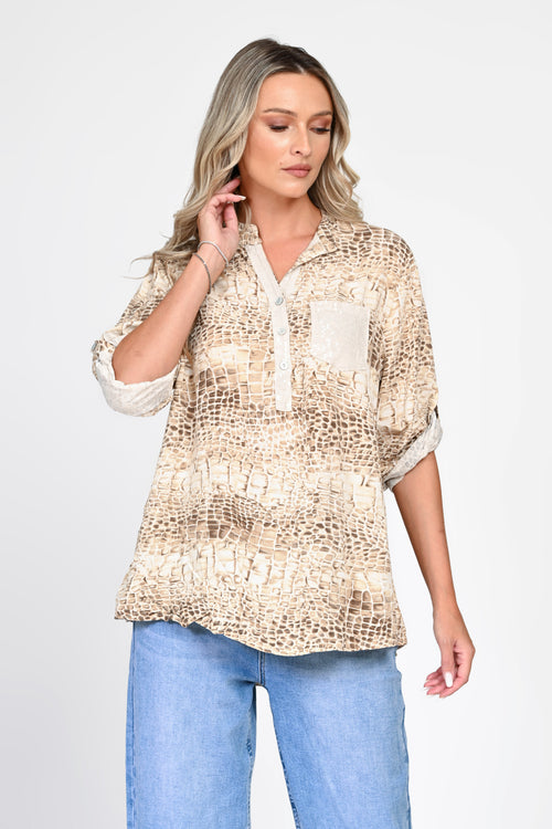 Bluză bej oversized cu imprimeu tip piele de șarpe