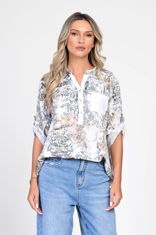 Bluză albă din vâscoză cu imprimeu floral și animal print Natalee