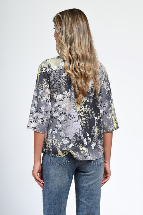 Bluză damă cu imprimeu floral gri-lila – Liora Natalee Fashion