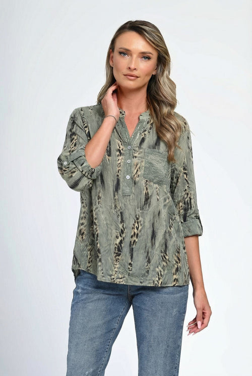 Bluză damă verde kaki cu imprimeu abstract Savanna Natalee