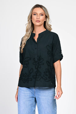 Bluză neagră din bumbac 100% cu aplicații florale 3D Natalee Fashion
