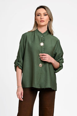 Cămașă damă verde olive cu volănaș și nasturi decorativi Selene Olive Natalee