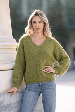 Pulover pufos oversize cu decolteu în V, verde olive Natalee