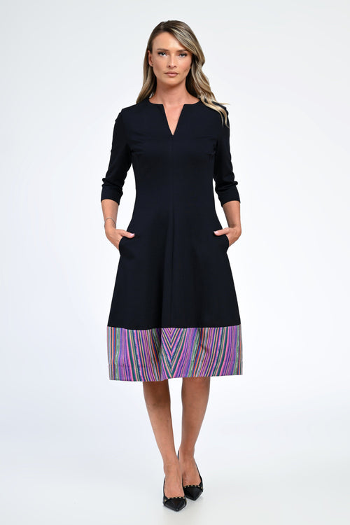 Rochia damă bleumarin cu tiv multicolor Amira Natalee Fashion