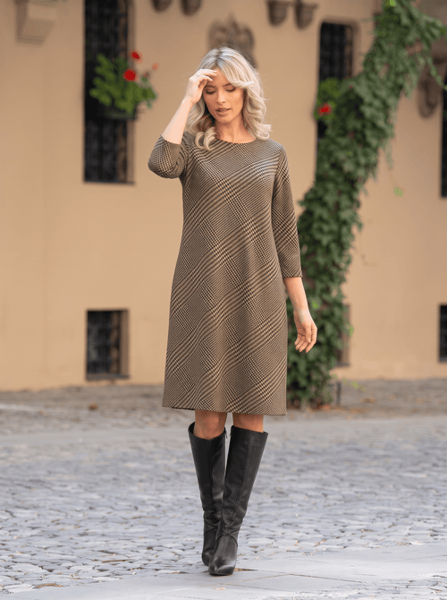 Rochie în A cu carouri bej-negru și buzunare Ilinca Natalee