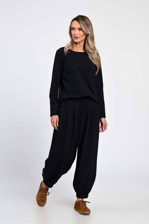 Set Eranthe cu pantaloni largi si bluza bleumarin Eranthe