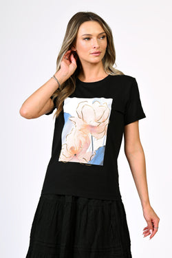 Tricou negru din bumbac cu imprimeu floral – model Iris Natalee